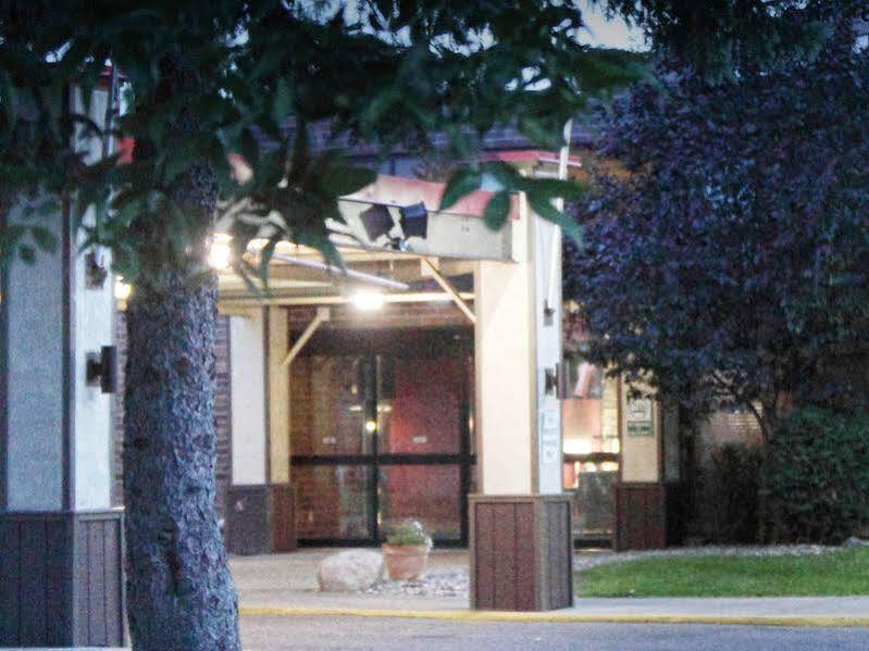 Town House Hotel - Grand Forks Exterior photo